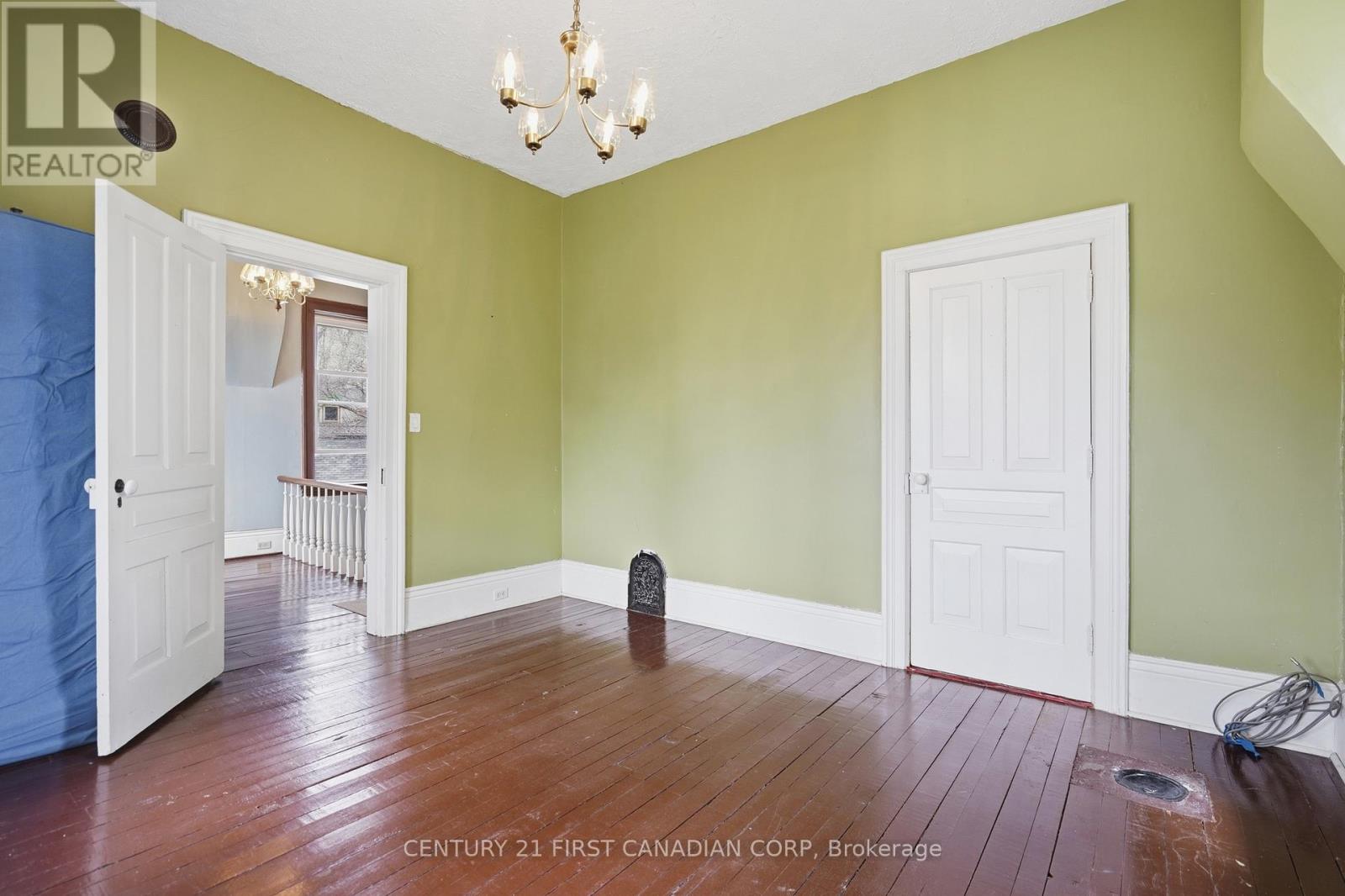 227 MONROE STREET Property Photo