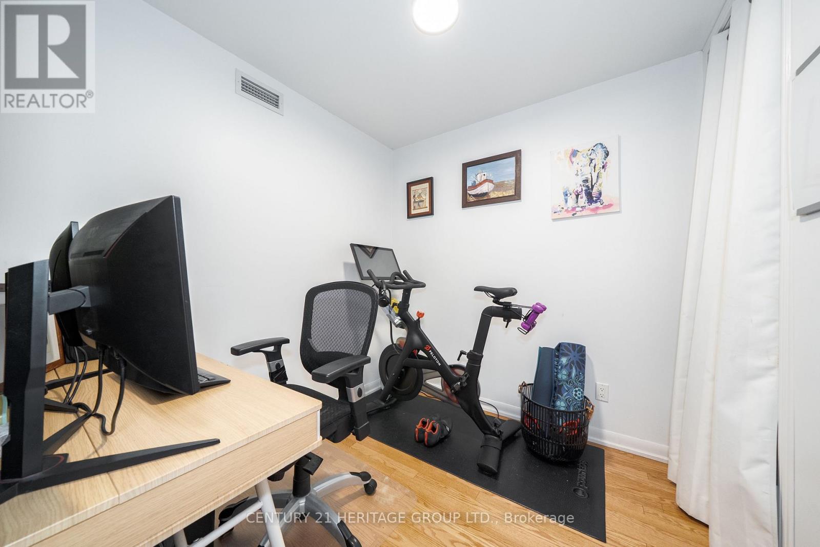 #306 5791 YONGE STREET - 10