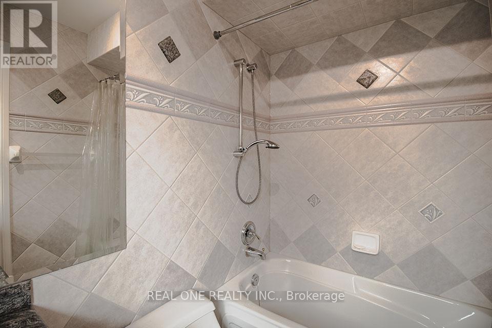 50 YORKMINSTER ROAD - 34