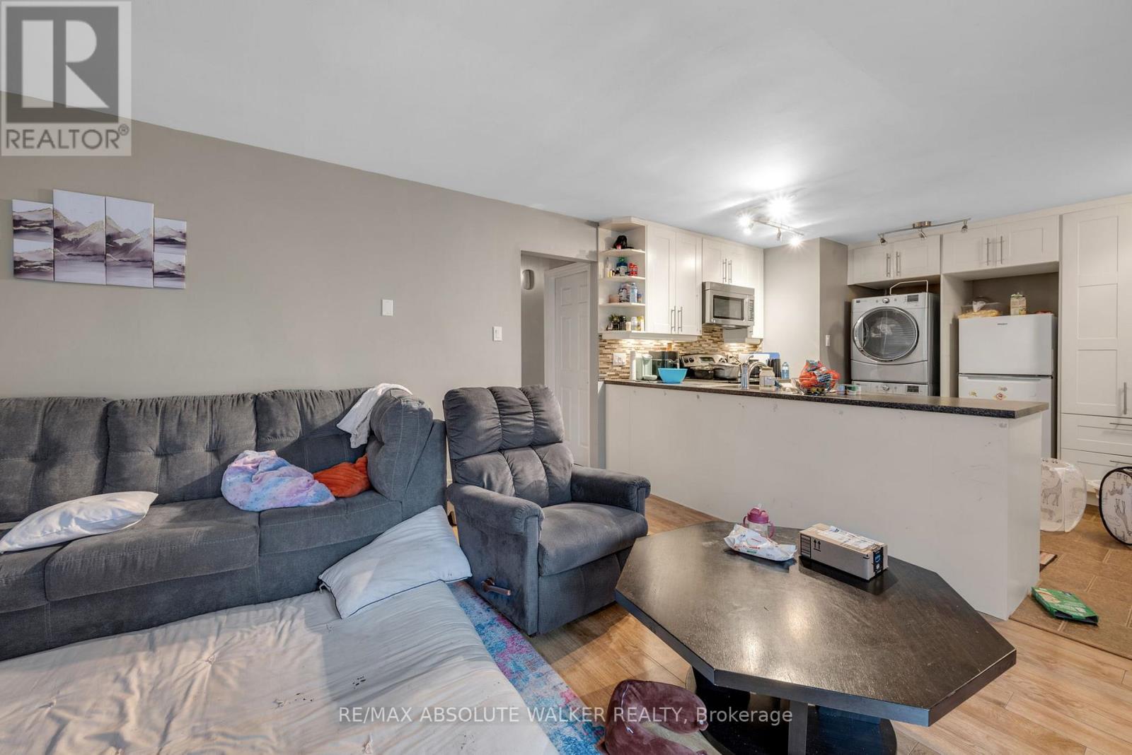 375 ST. DENIS STREET - 20