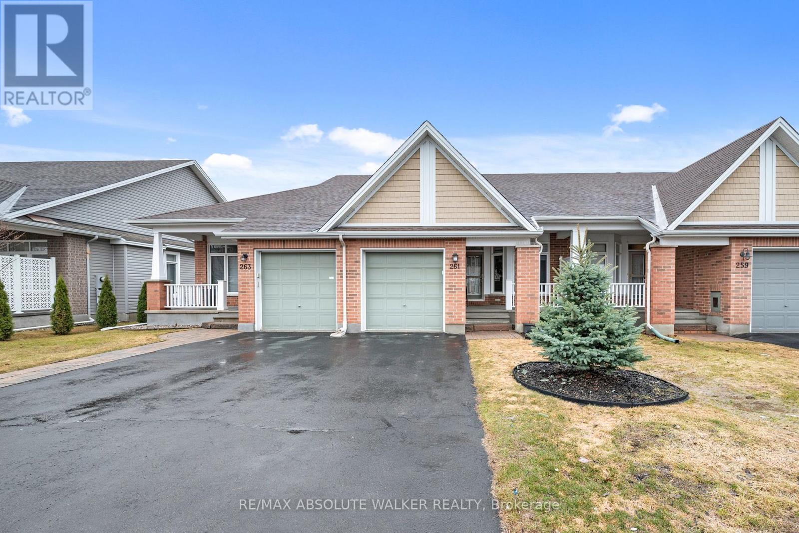 261 BULRUSH CRESCENT - 1