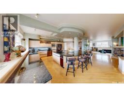 5pc Ensuite bath - 400 1150 Rose Street, Regina, SK S4R1Z6 Photo 9