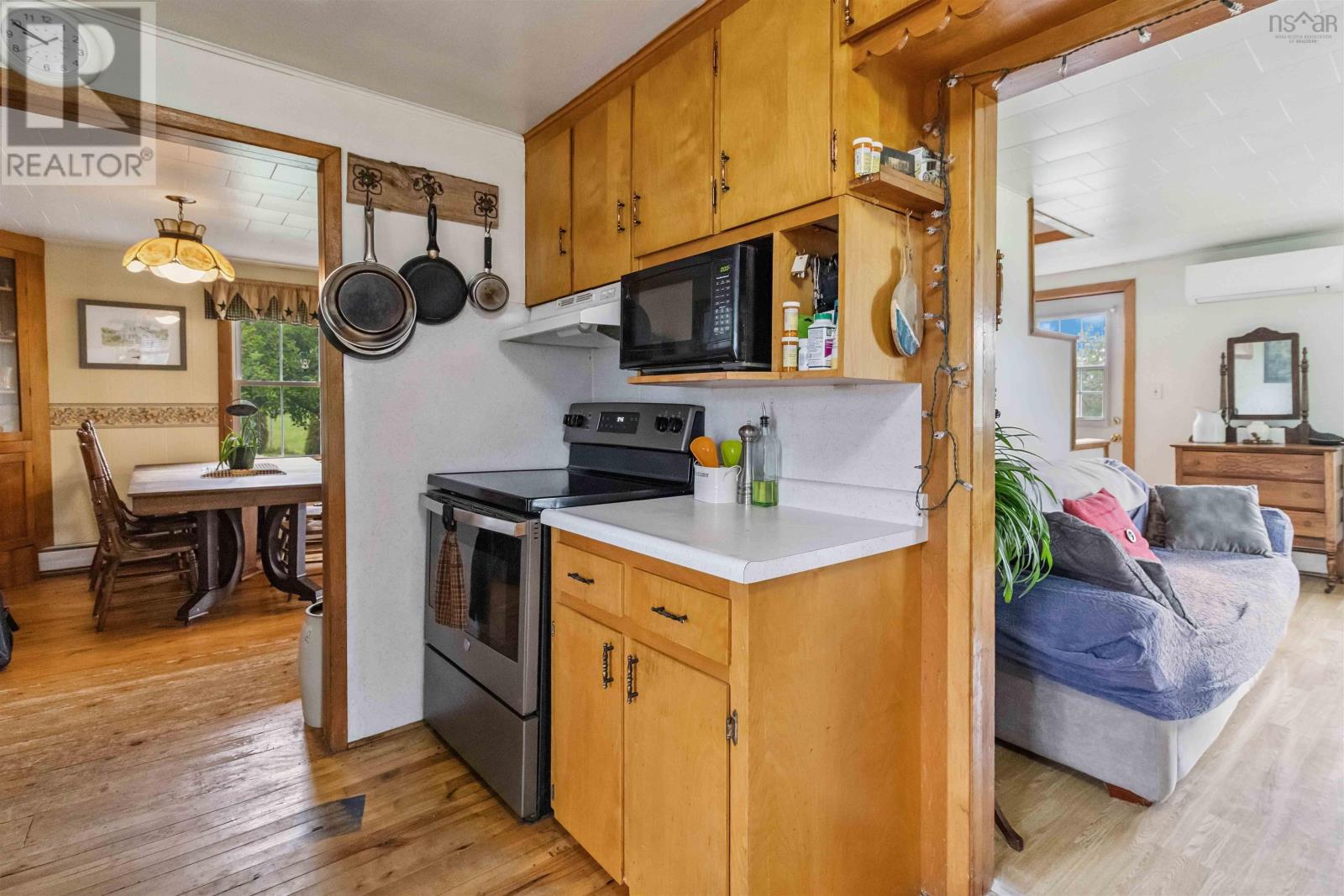 Property 11 of 49 of 417 Penney Road