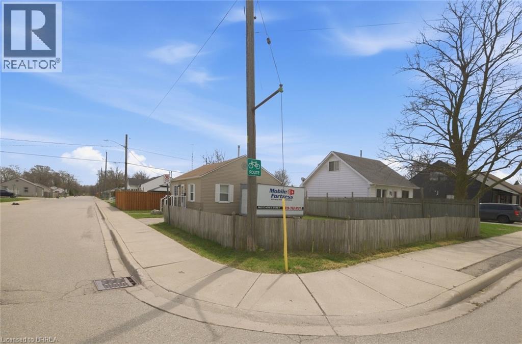 59 LIDA Street, Brantford, Ontario, N3S2R7 — Photo 4