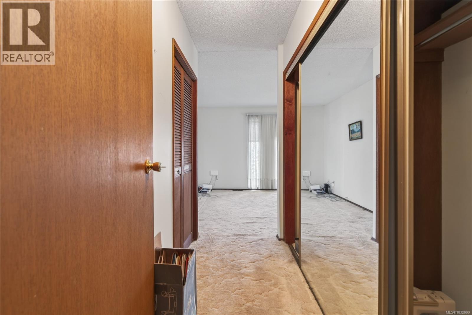 120 SKIPTON CRES - 17