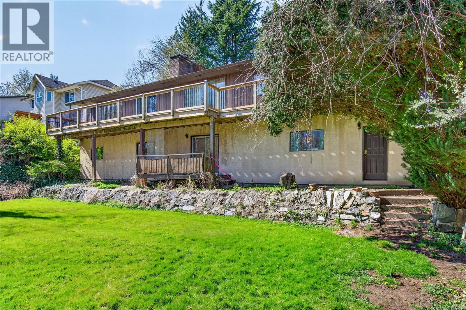 120 SKIPTON CRES - 43