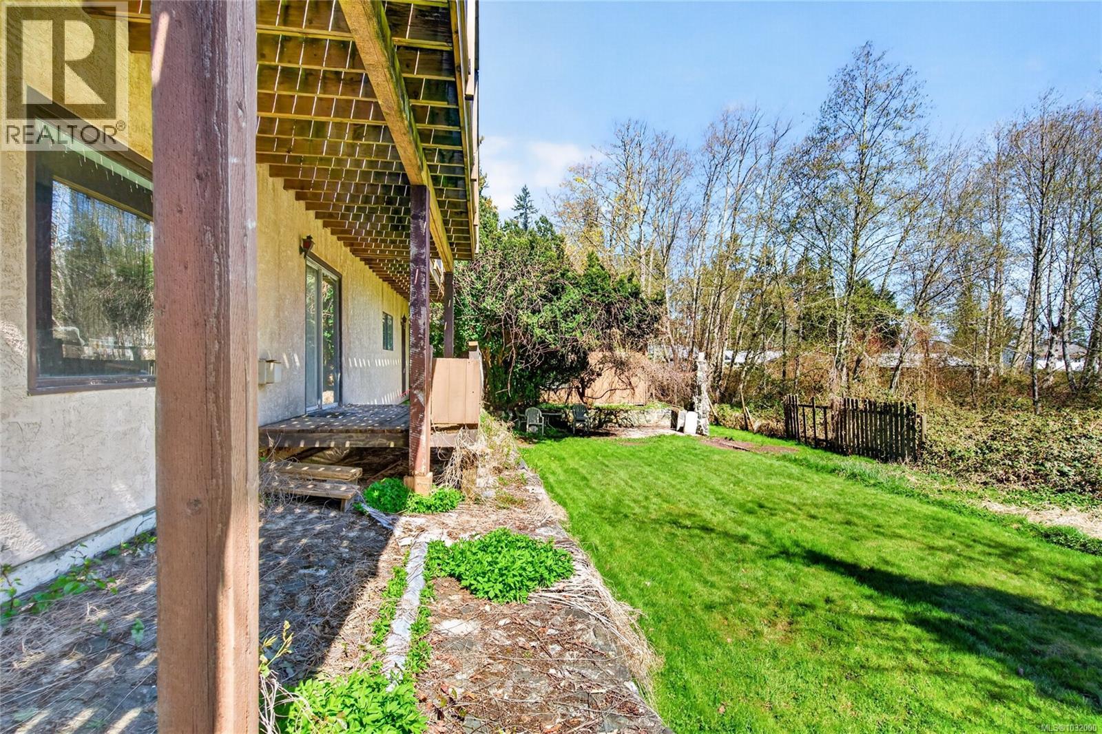 120 SKIPTON CRES - 45