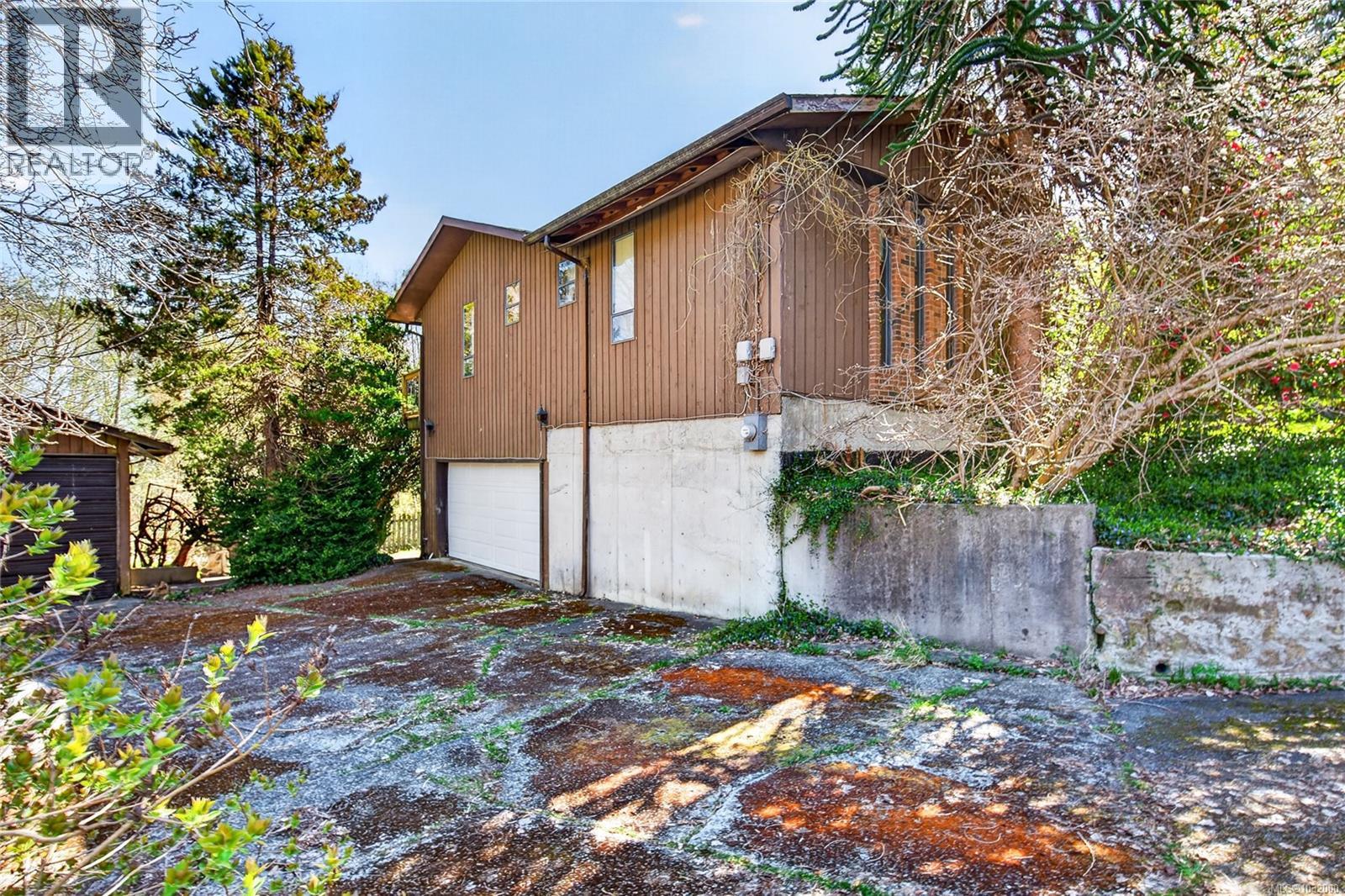 120 SKIPTON CRES - 51