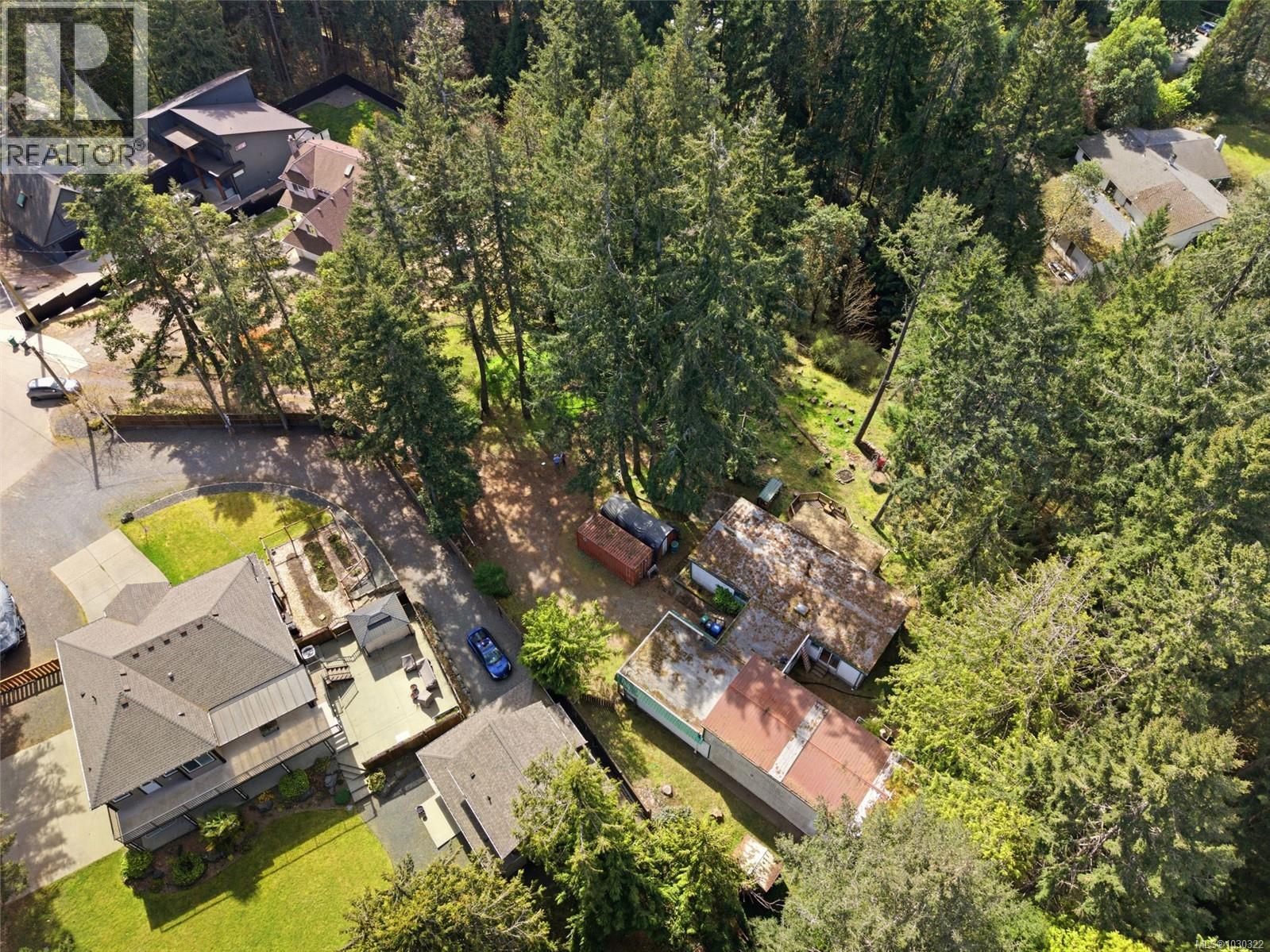 69 LAKE PL - Image 3