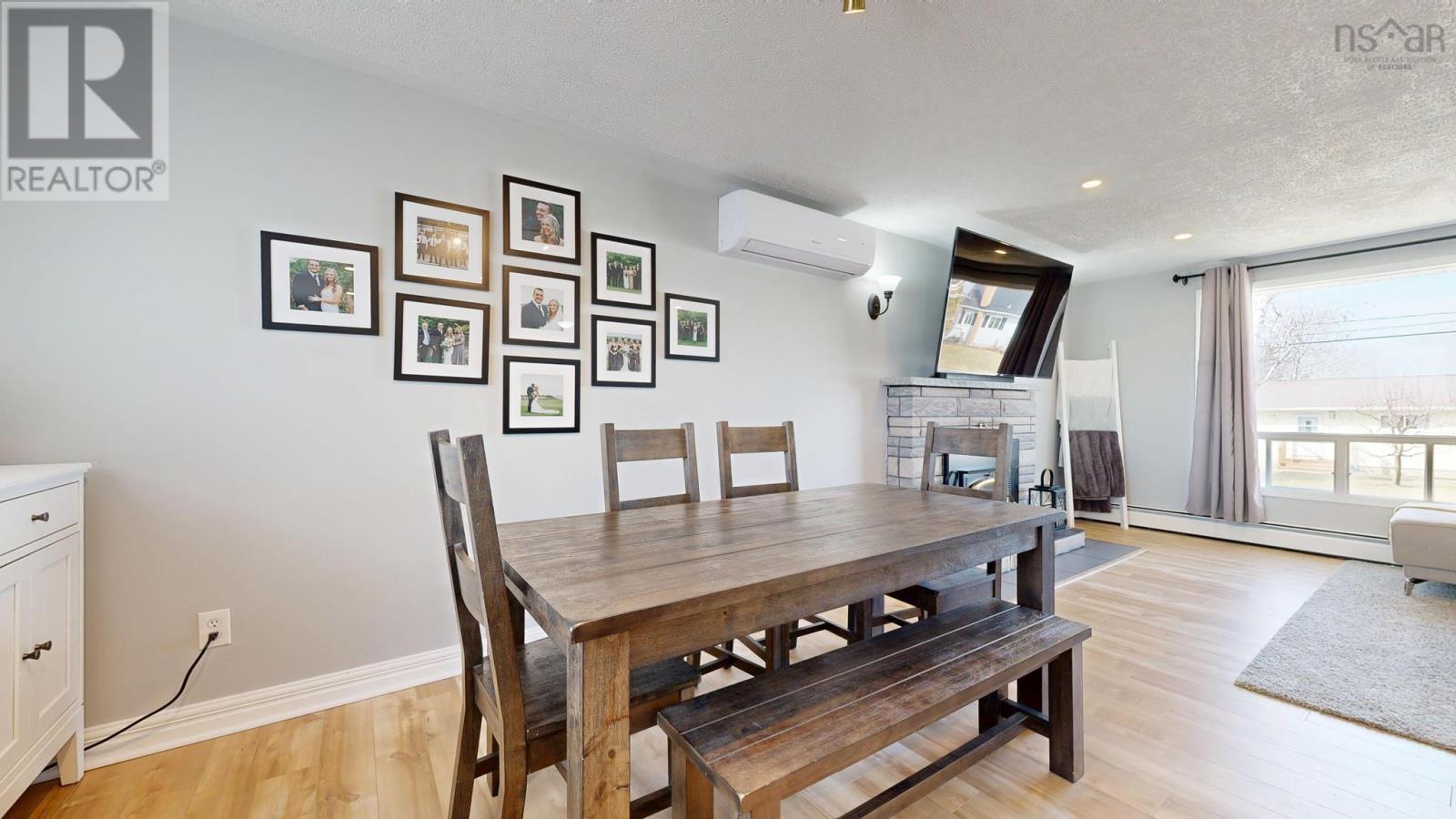 Property 8 of 48 of 16 Parker Place Crescent