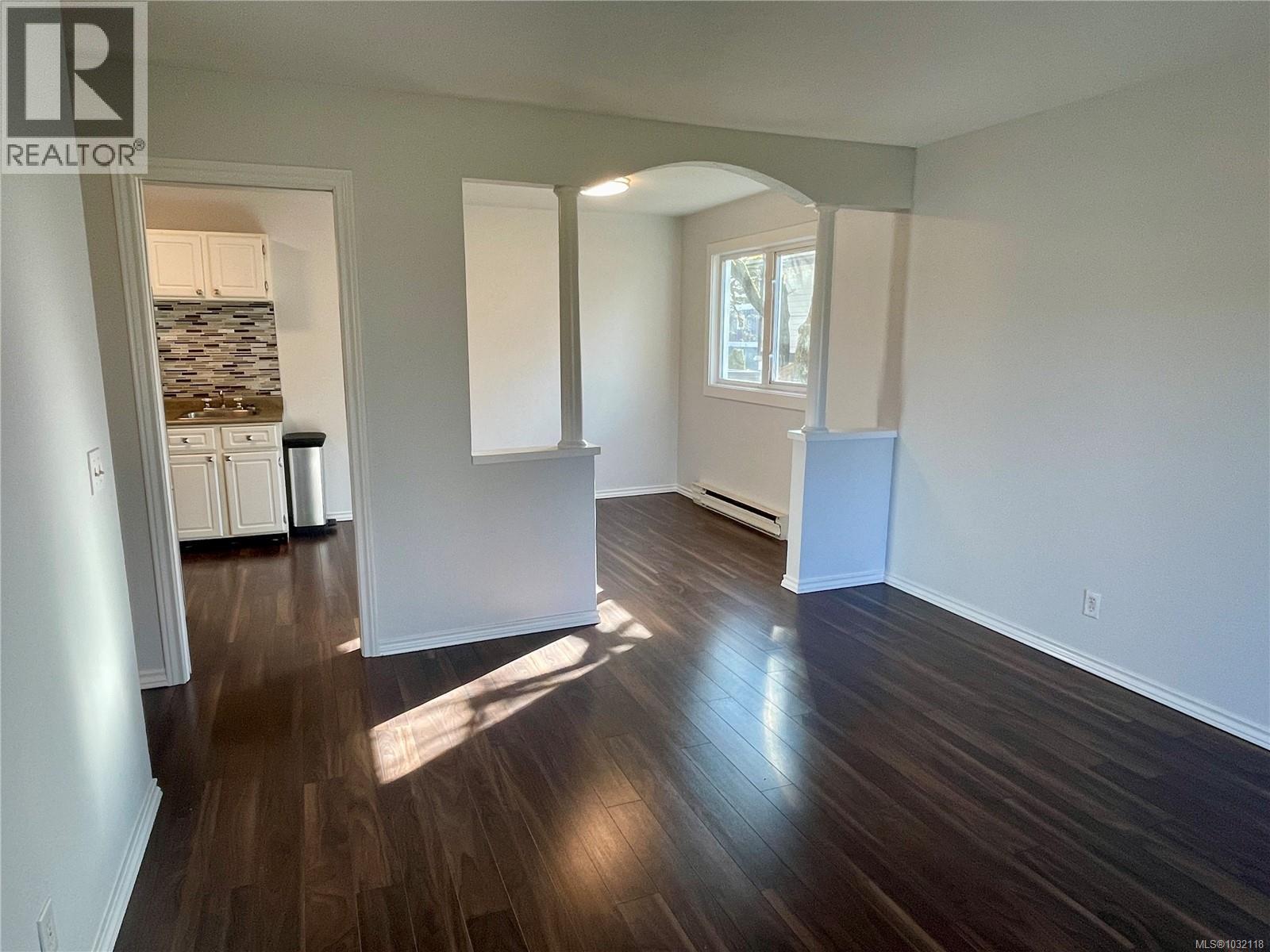 #201 1215 BAY ST - 10