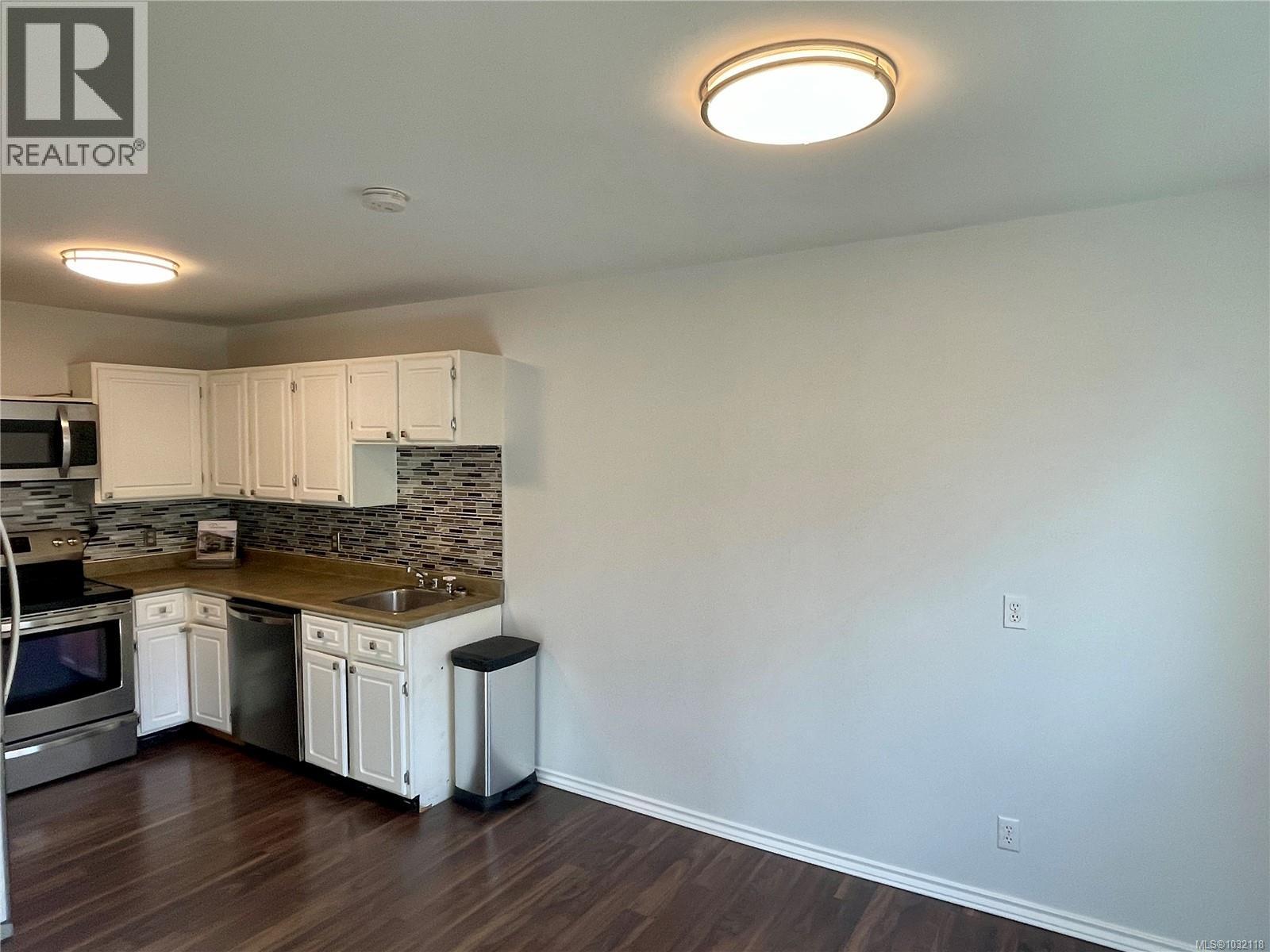 #201 1215 BAY ST - 13