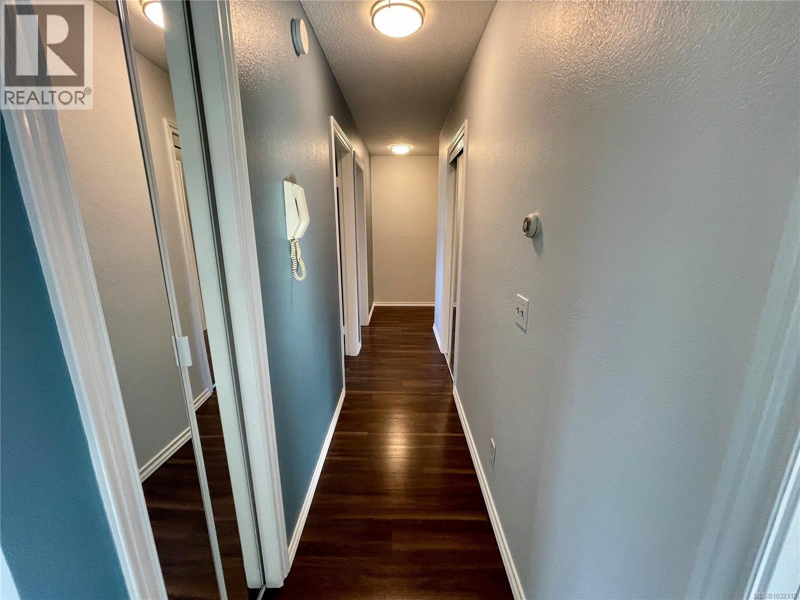 #201 1215 BAY ST - 18