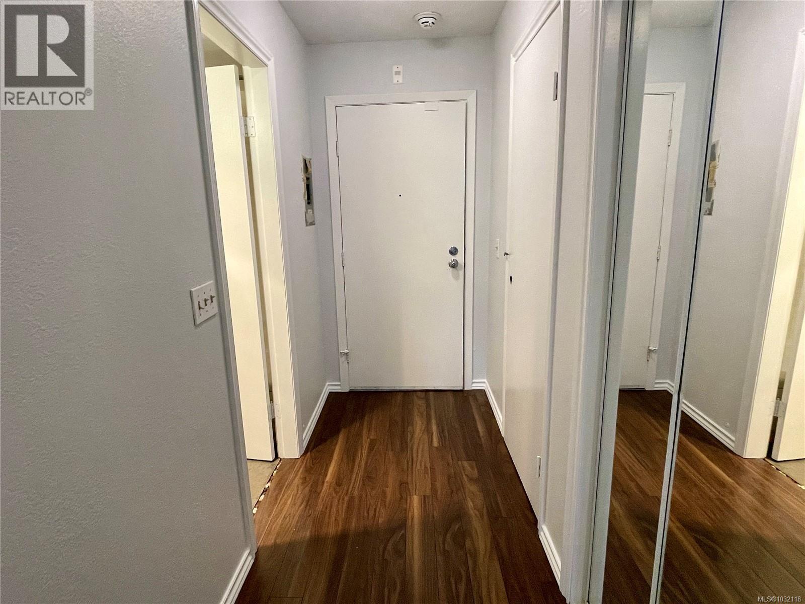 #201 1215 BAY ST - 19