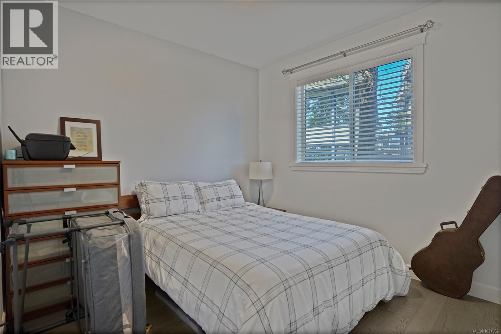 3413 BARRINGTON RD - 13