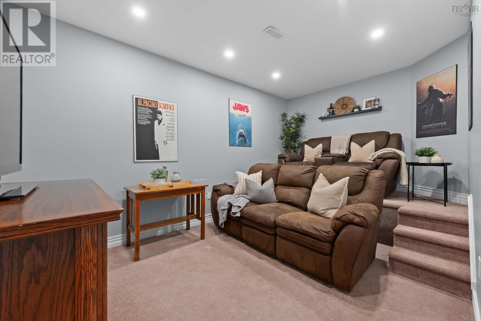 Property 33 of 50 of 144 Aberdeen Drive