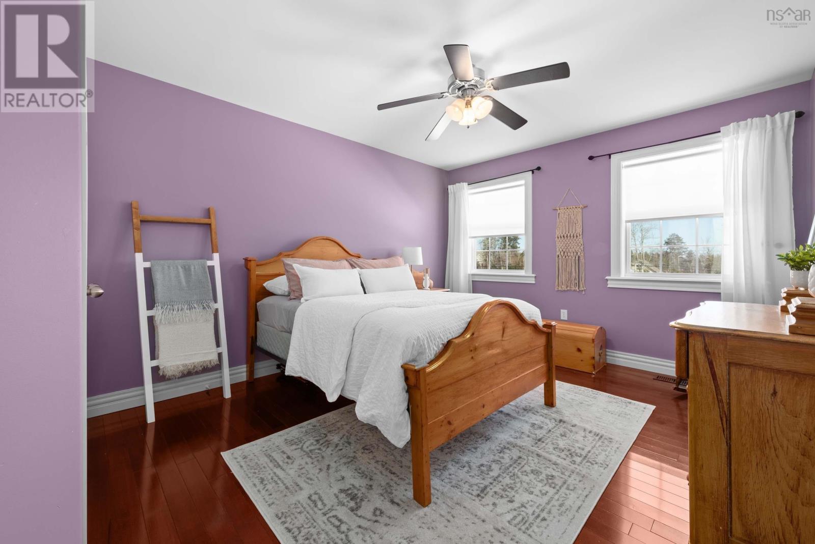 Property 29 of 50 of 144 Aberdeen Drive