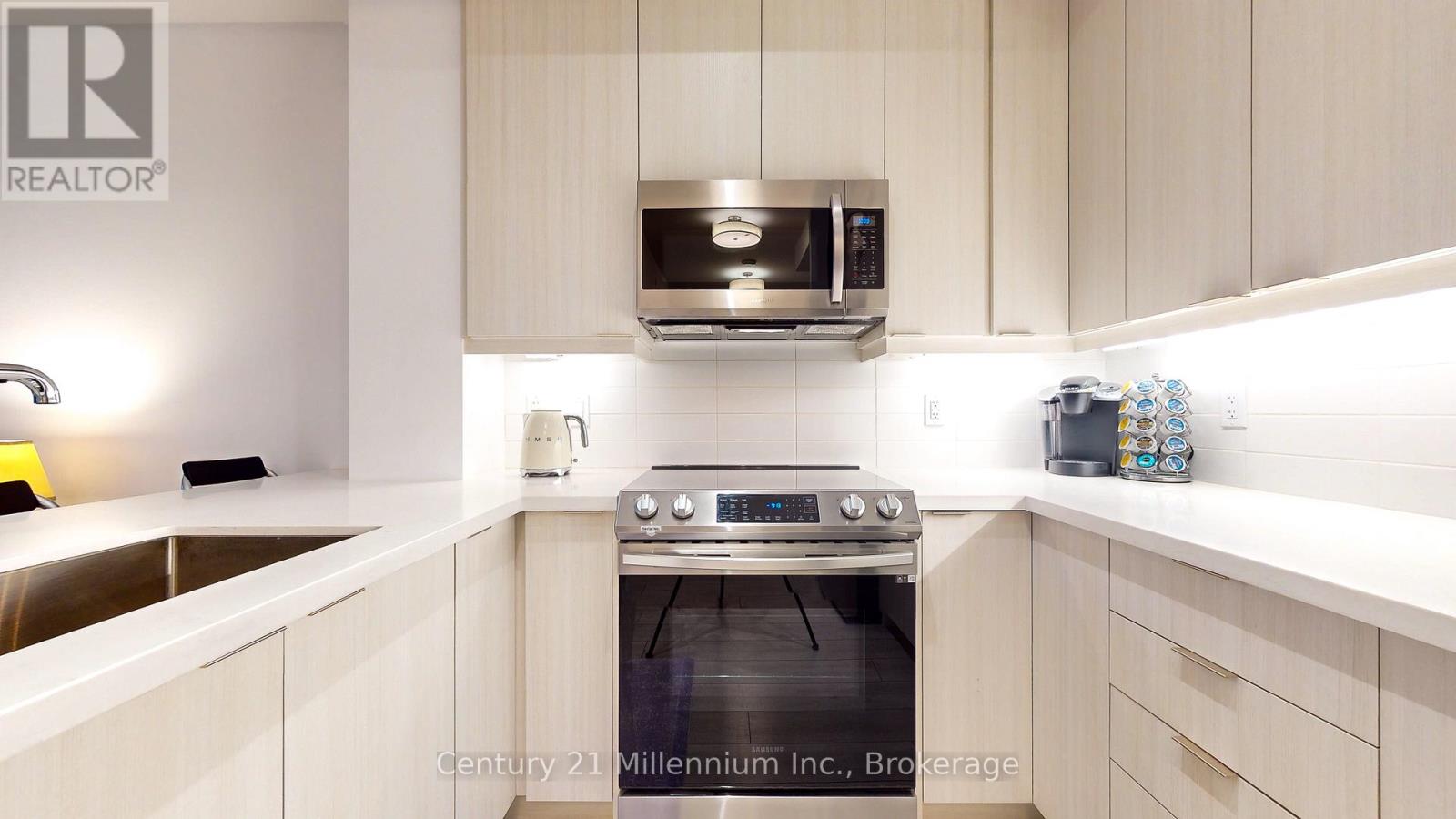 410 - 1 HUME STREET — photo 33