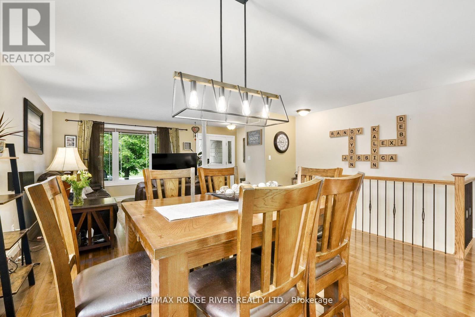 14 ALGONQUIN AVENUE - 16