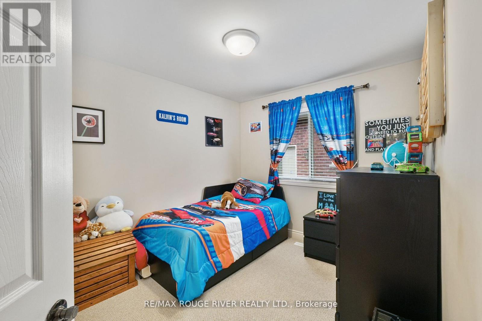 14 ALGONQUIN AVENUE - 23