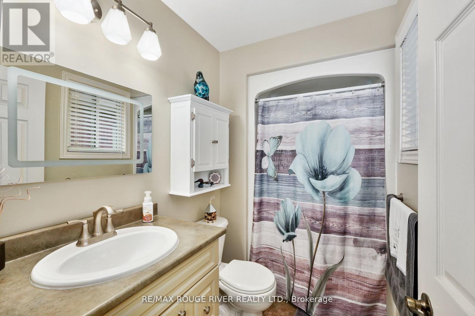 14 ALGONQUIN AVENUE - 26