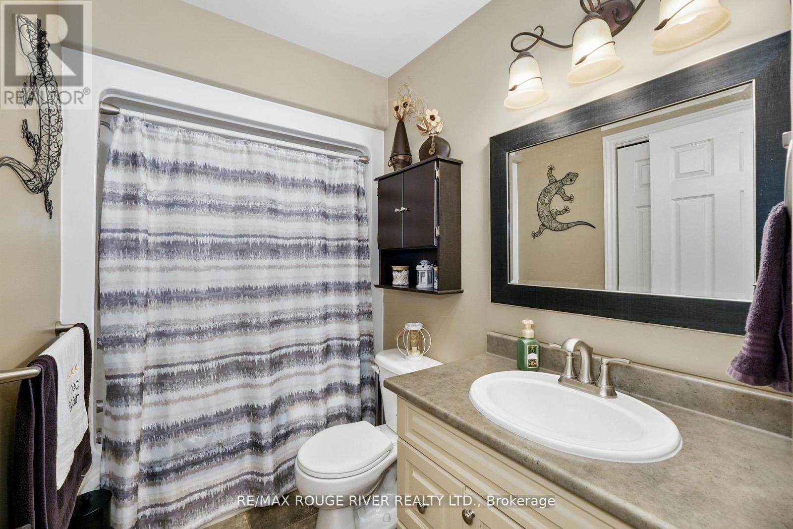 14 ALGONQUIN AVENUE - 29