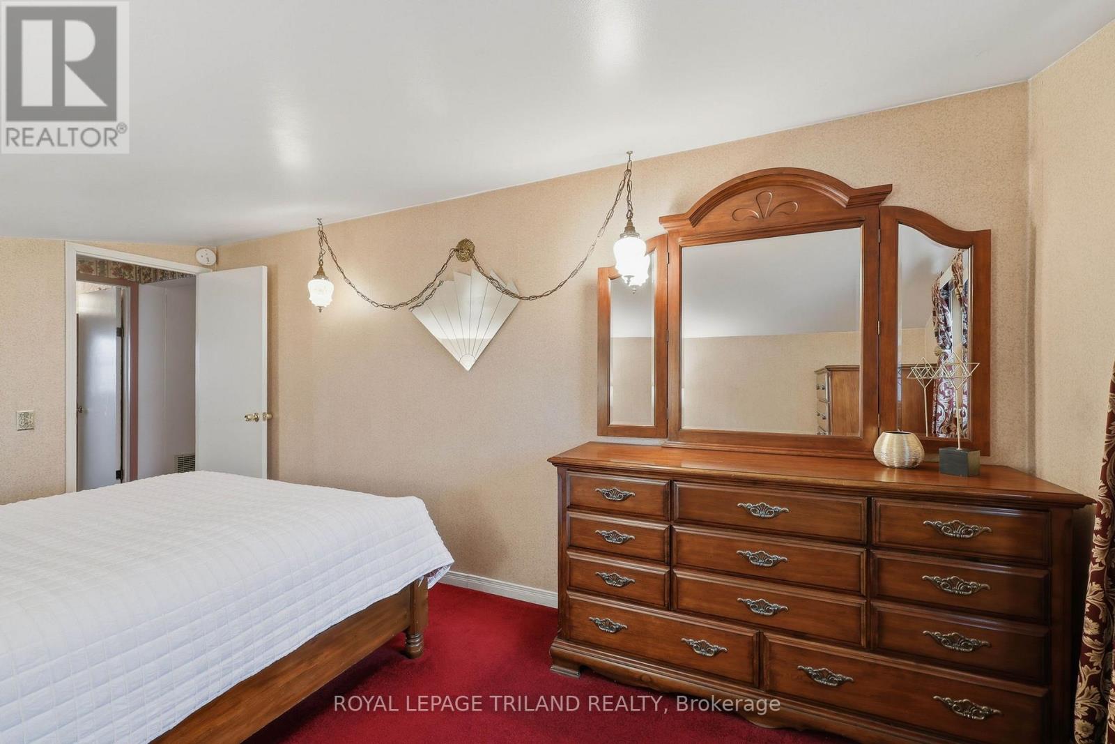 75 SHERRARD STREET Property Photo