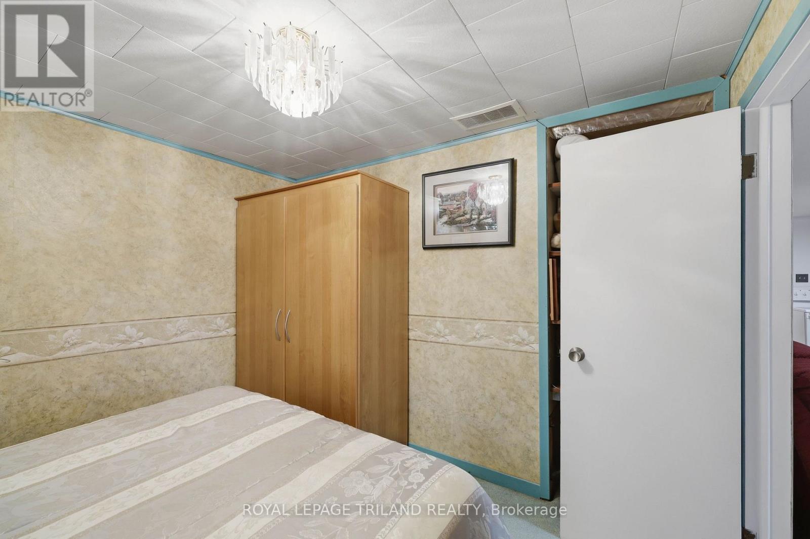 75 SHERRARD STREET Property Photo