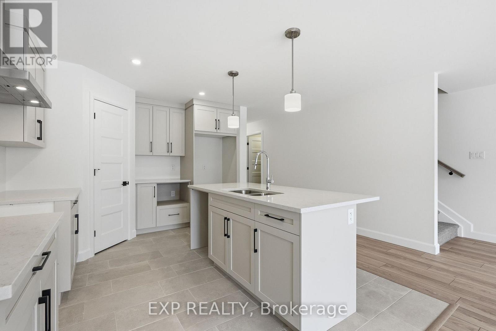 121 LORIE STREET - 6