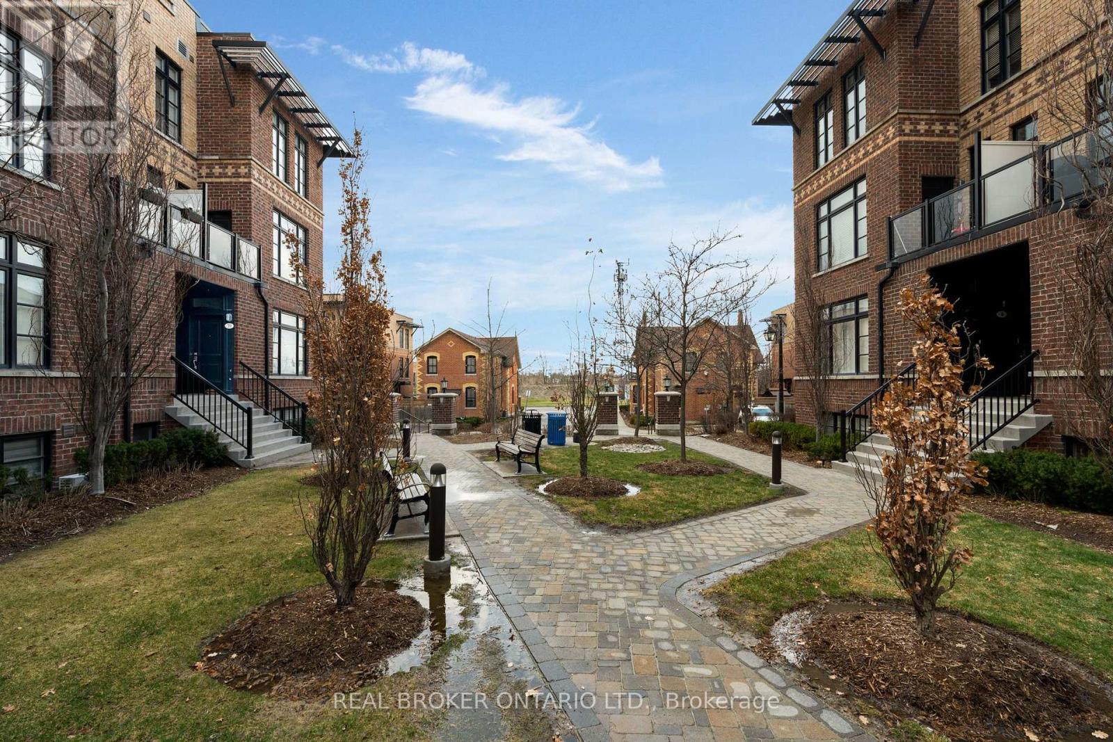 #43 8167 KIPLING AVENUE - 20