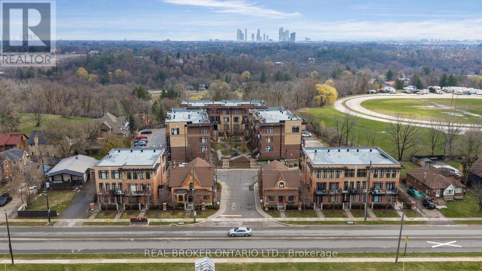 #43 8167 KIPLING AVENUE - 31