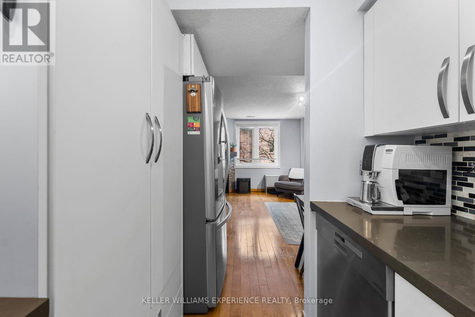 #406 75 WELDRICK ROAD E - 11