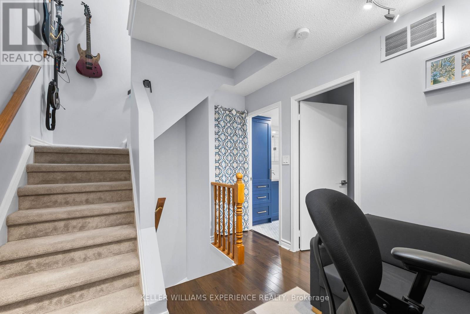 #406 75 WELDRICK ROAD E - 17