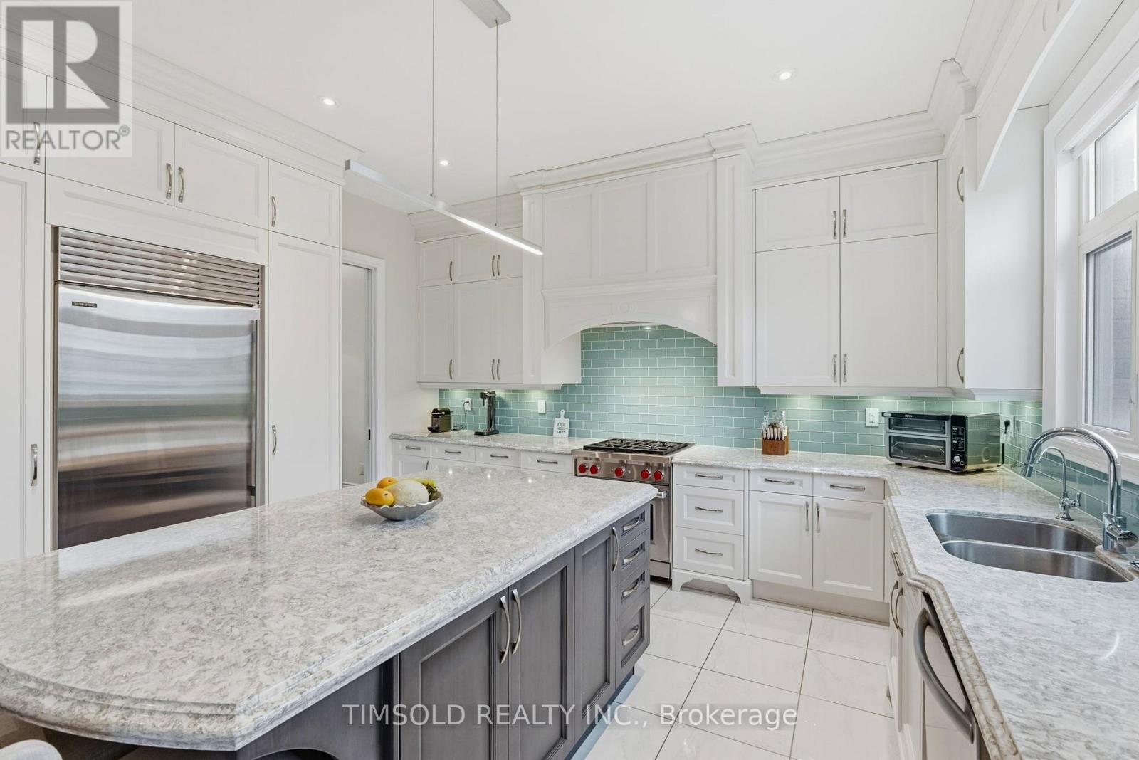281 ANGUS GLEN BOULEVARD - 13