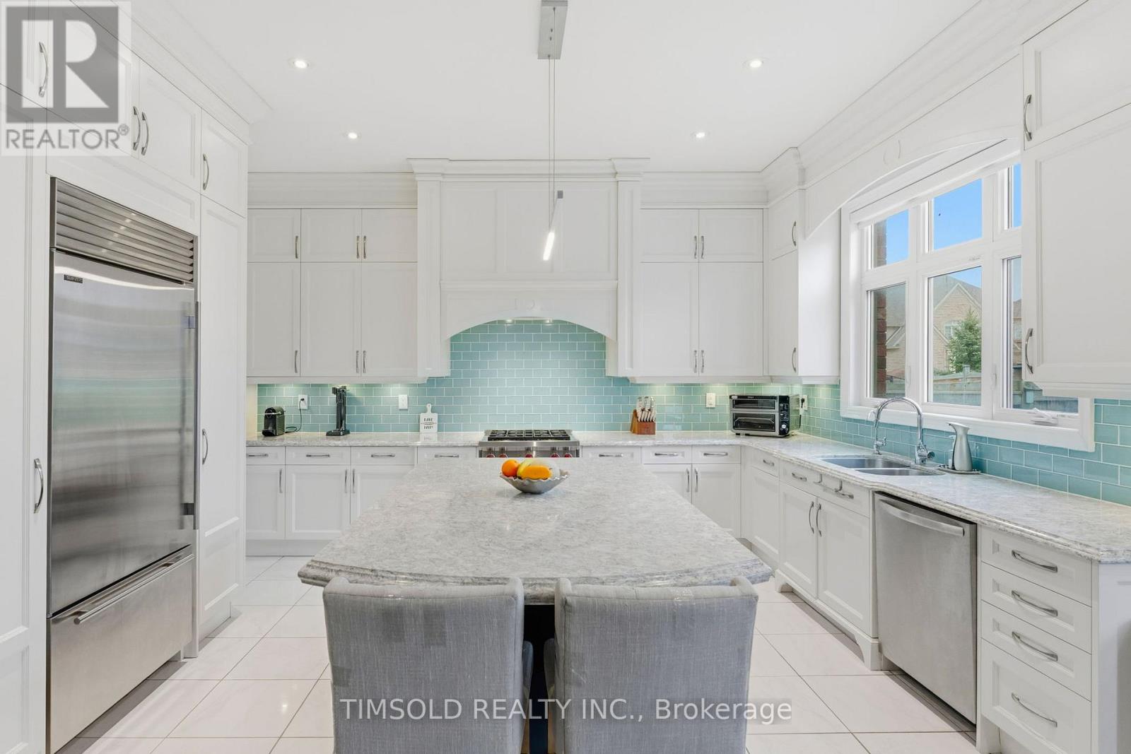 281 ANGUS GLEN BOULEVARD - 14