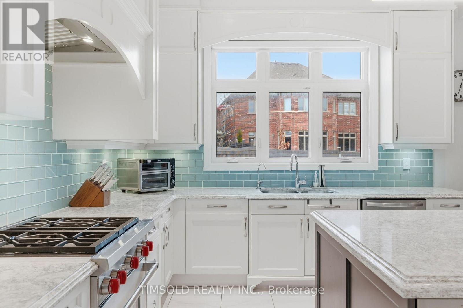 281 ANGUS GLEN BOULEVARD - 15