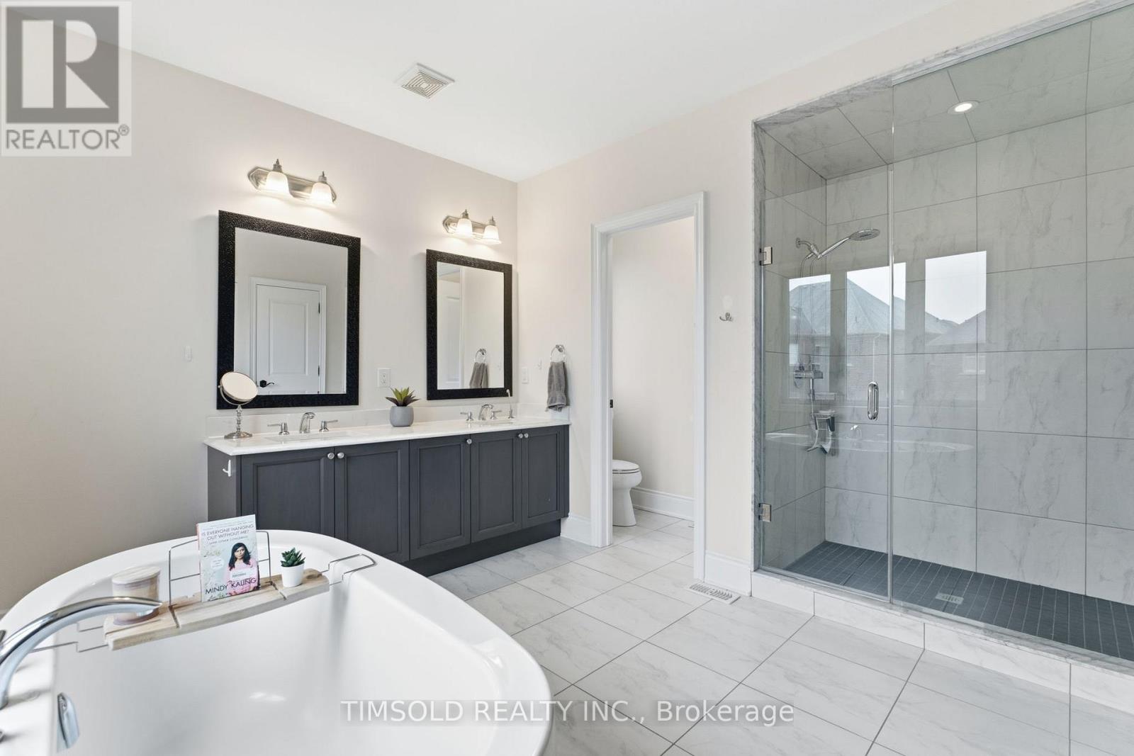 281 ANGUS GLEN BOULEVARD - 32