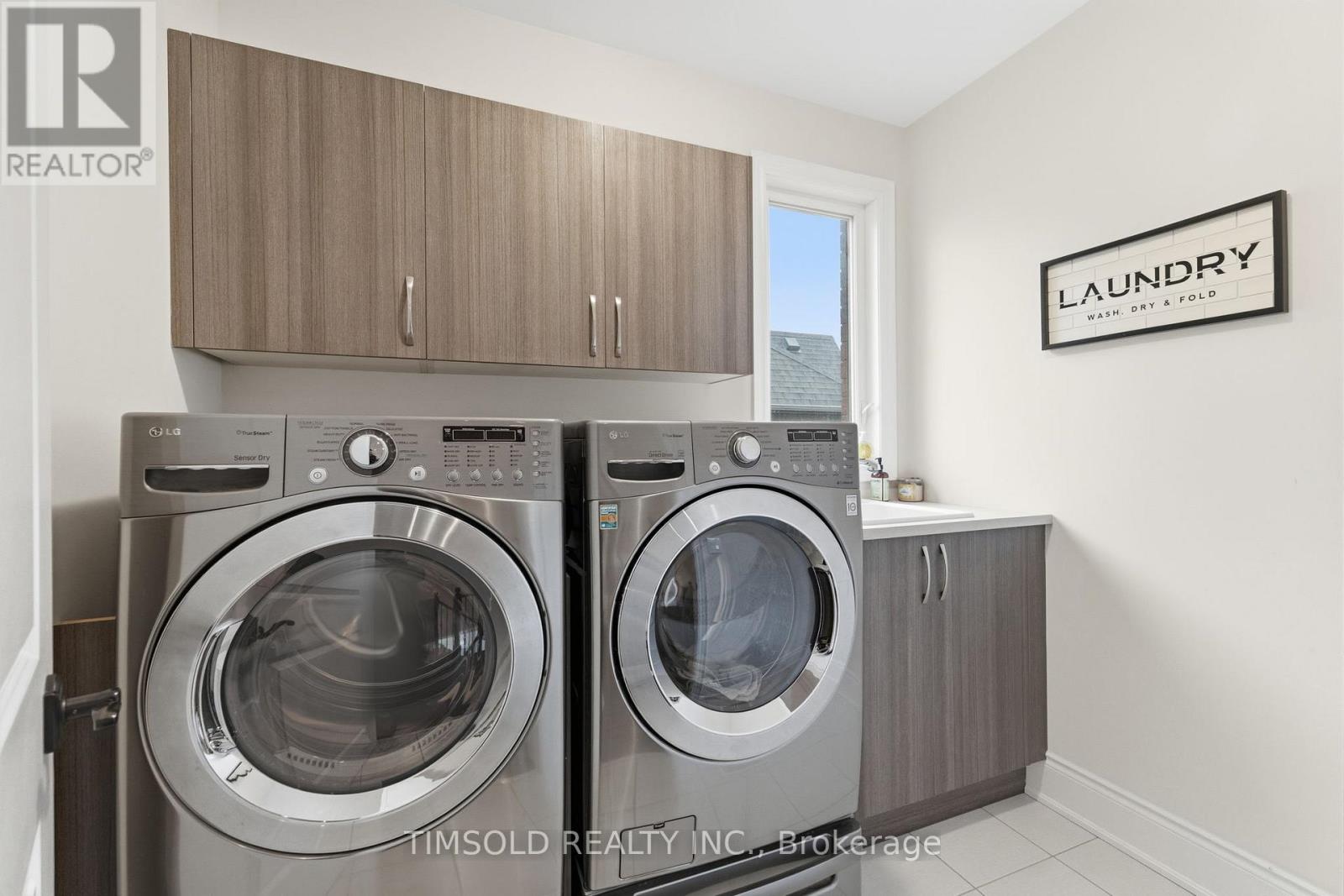 281 ANGUS GLEN BOULEVARD - 37