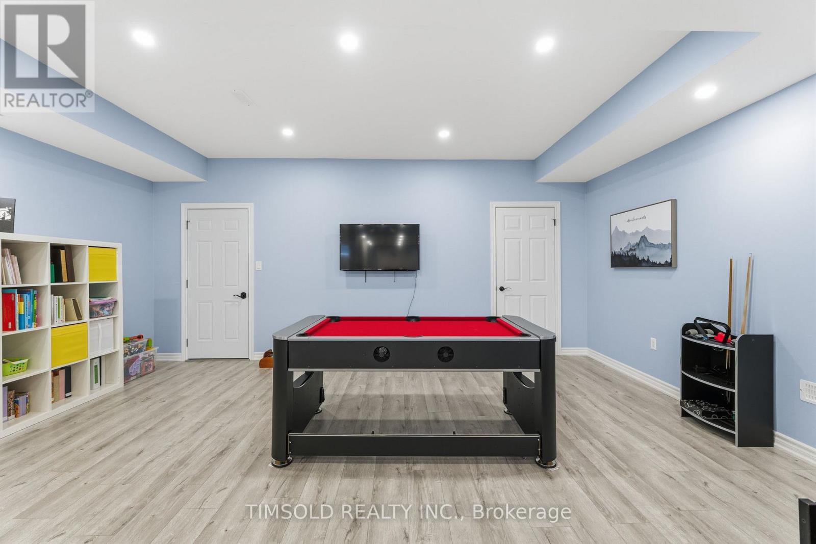 281 ANGUS GLEN BOULEVARD - 38