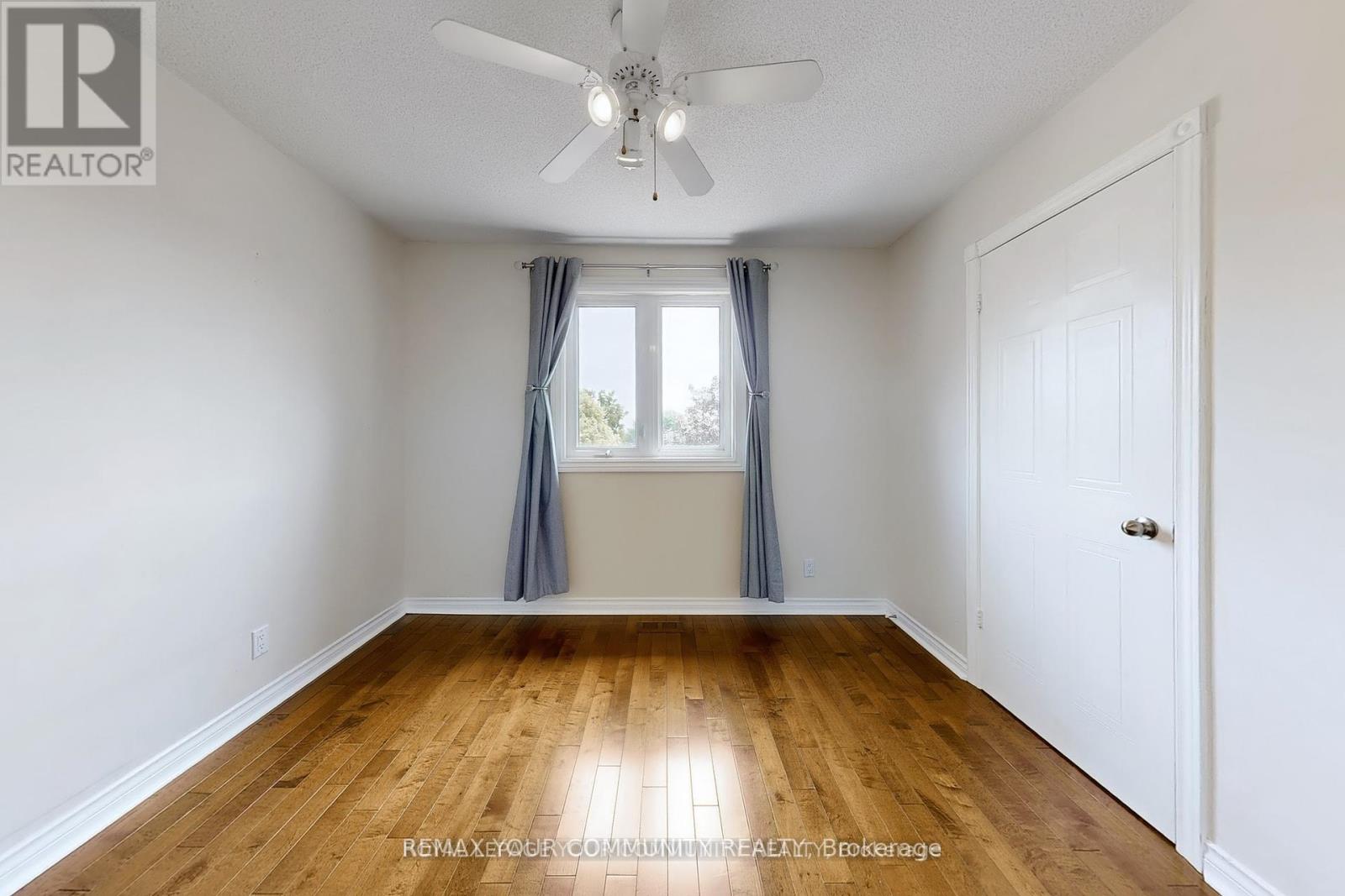 22 HULST DRIVE - 28