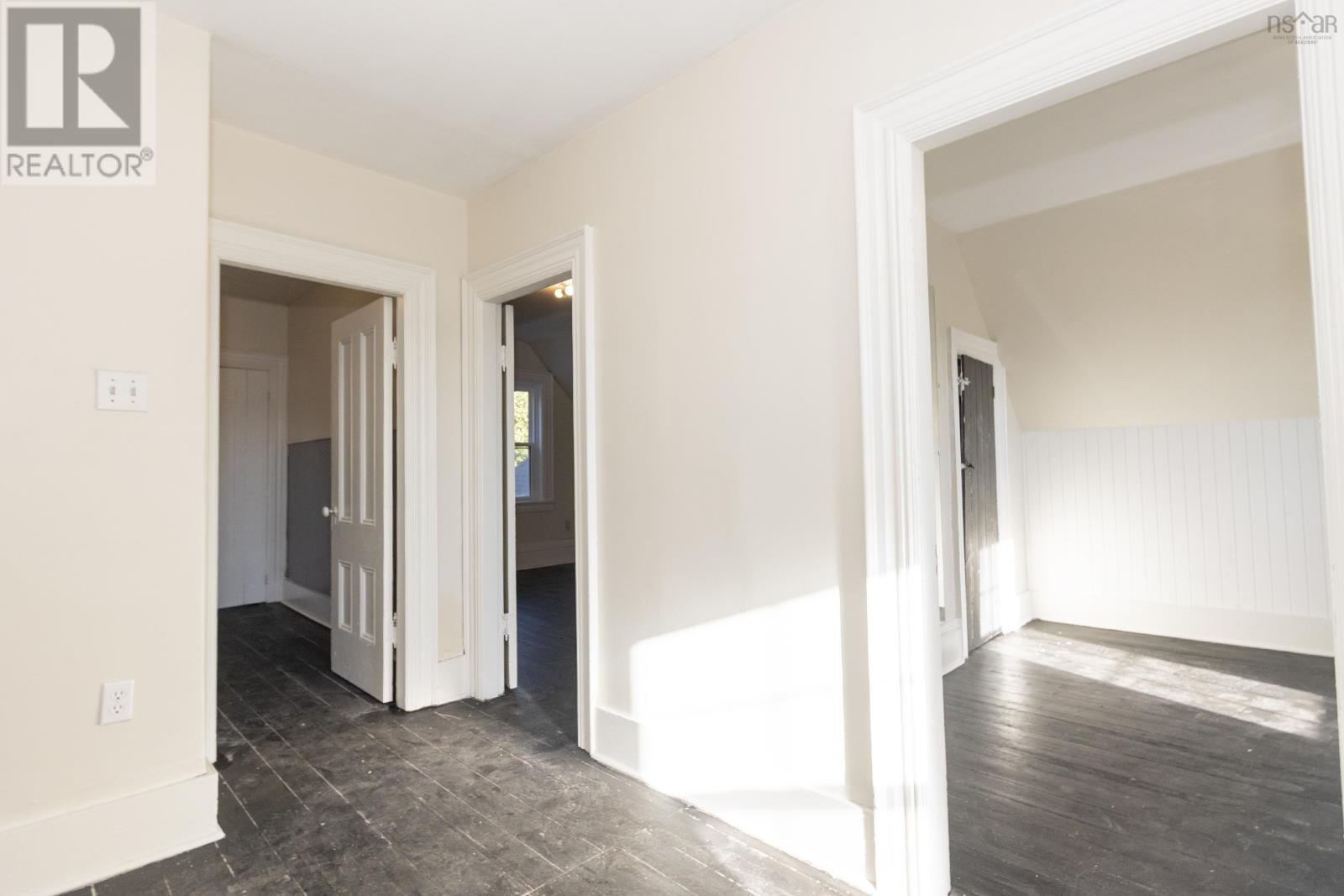 Property 21 of 28 of 22-24 Croft Street