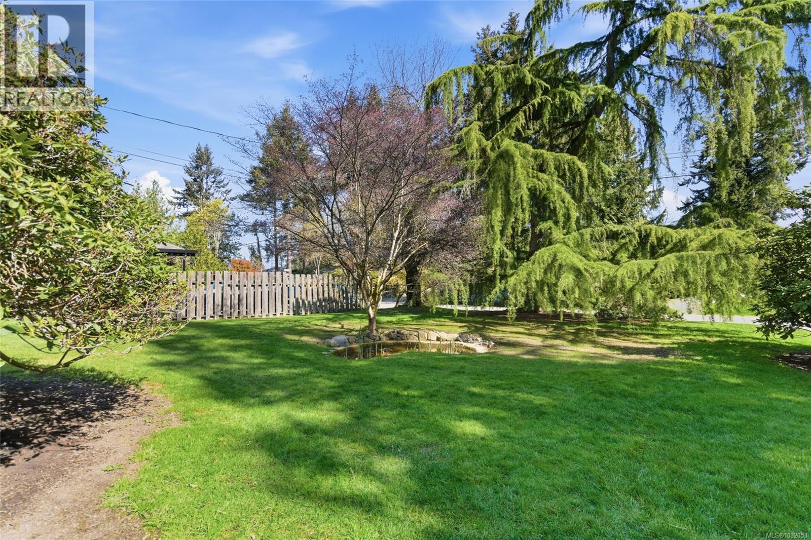 1905 SEA LION CRES - 55