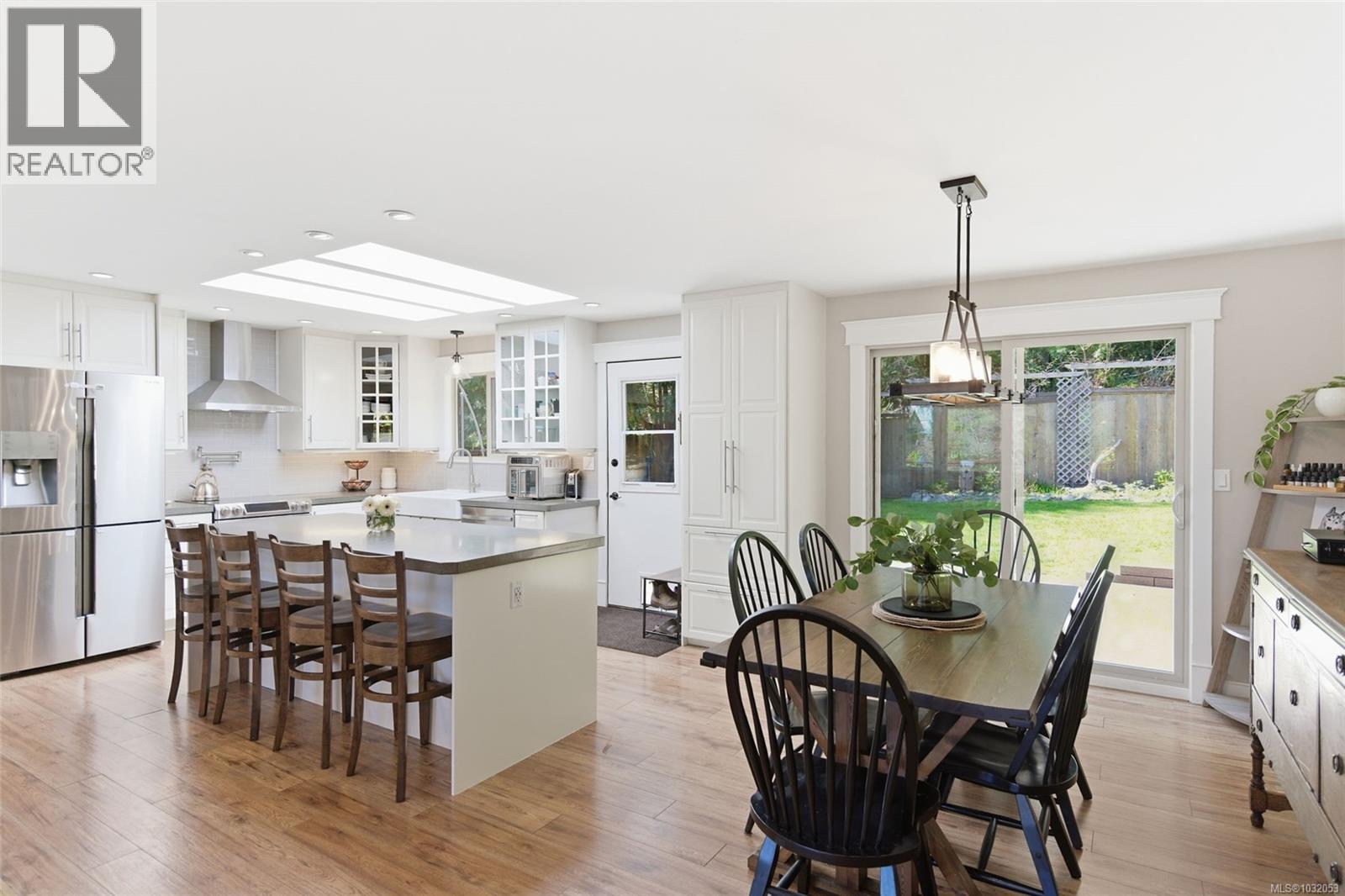 1905 SEA LION CRES - 7