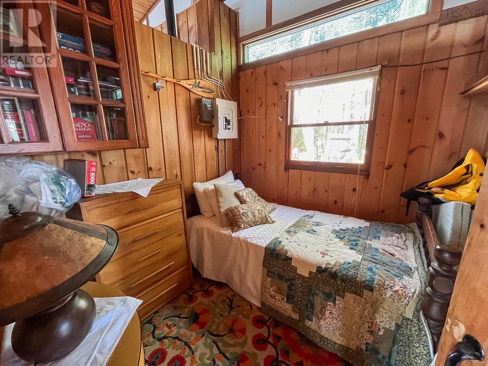 Property 16 of 41 of 251 Harris Drive