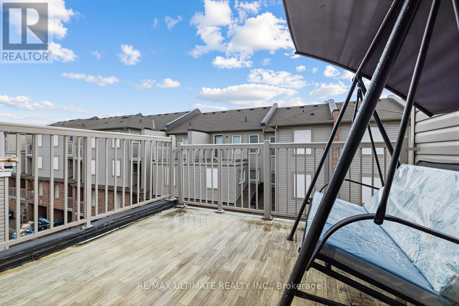 255 TORBARRIE ROAD E - 33