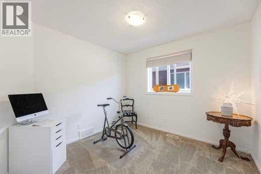 204 Paint Horse Drive, Cochrane