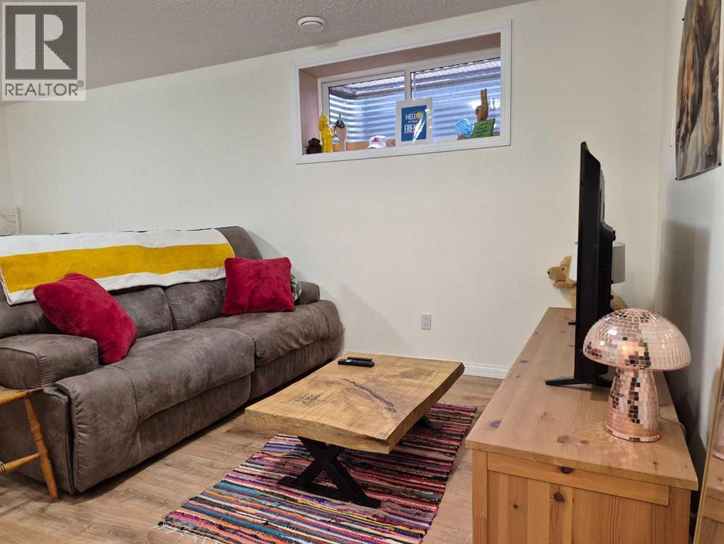 204 Paint Horse Drive, Cochrane