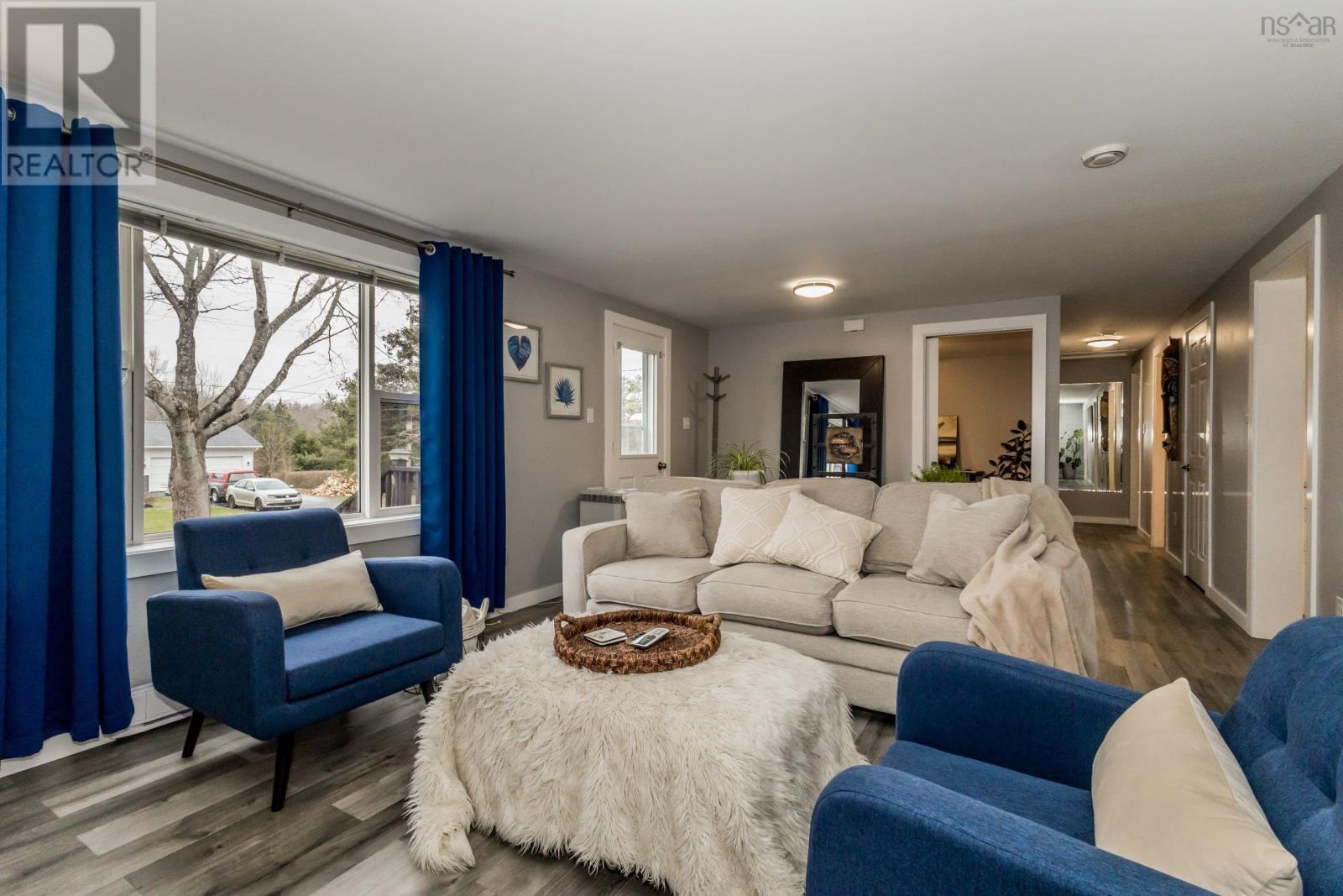 Property 18 of 49 of 16 Hillcrest Avenue