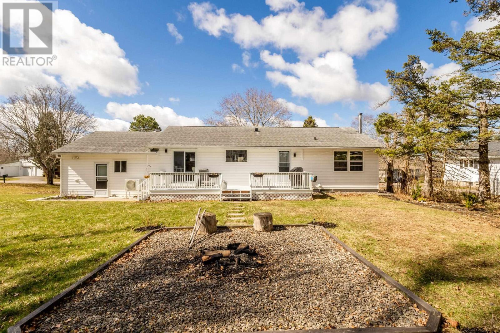 Property 39 of 49 of 16 Hillcrest Avenue