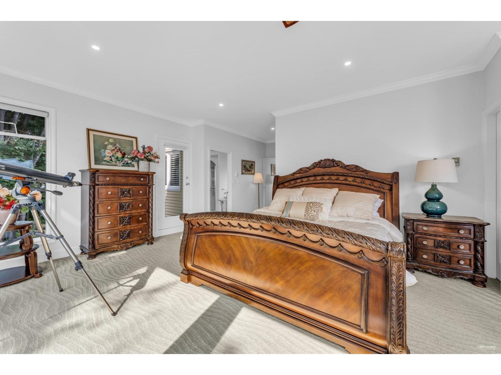 14104 MARINE DRIVE, White Rock